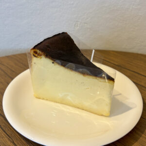 バスクチーズケーキ（カット）