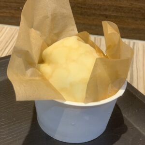 クレープジェラート（バニラバタースコッチ）
