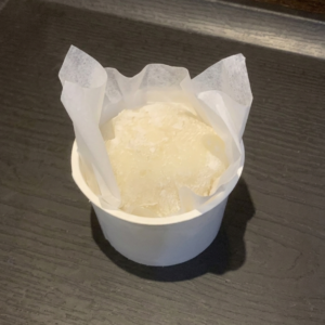 ジェラート大福（キャラメルアーモンドクラッシュ）
